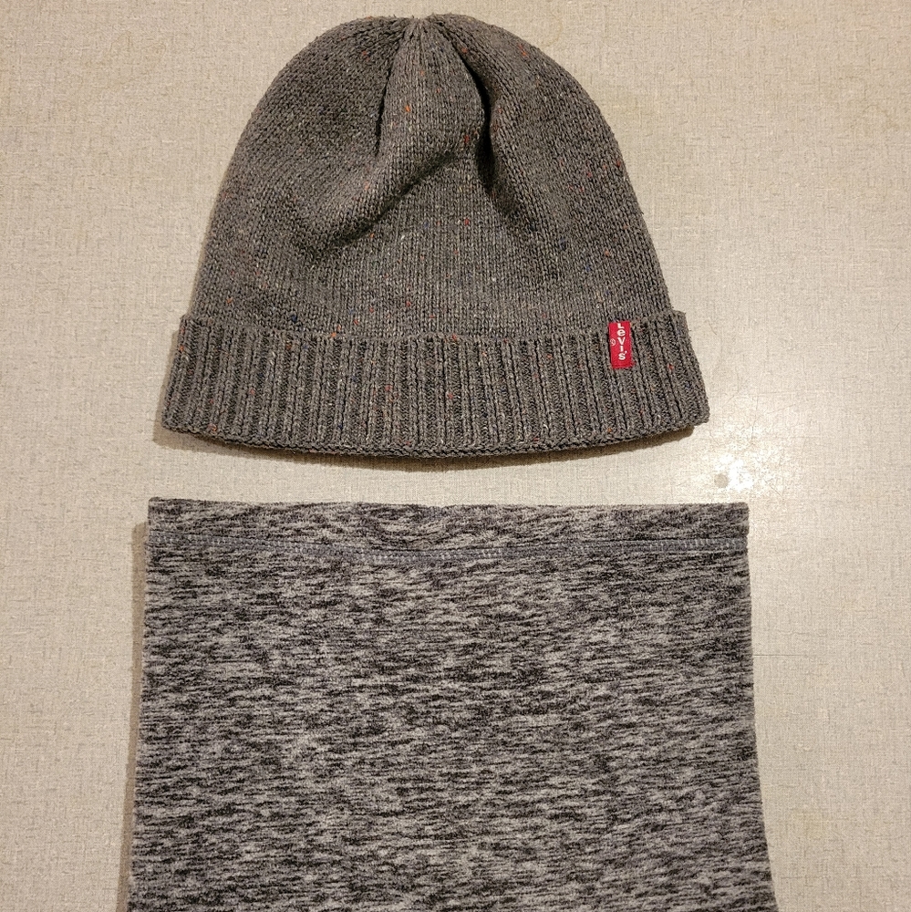 Levi's Beanie Hat (bonus fleece neckwarmer)